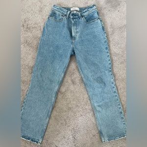 Abercrombie Curve Love High Rise Jeans